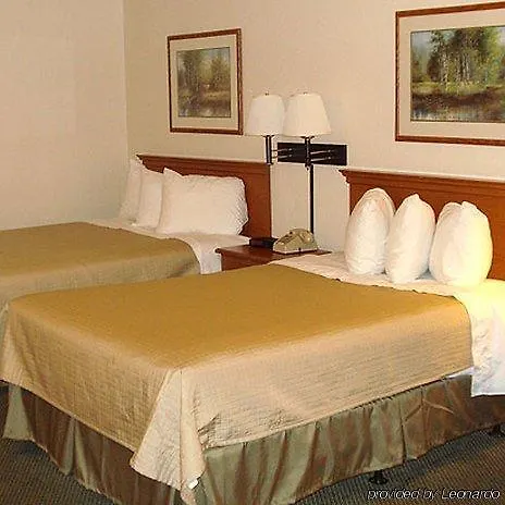 Magnuson Grand And Conference Center 4*