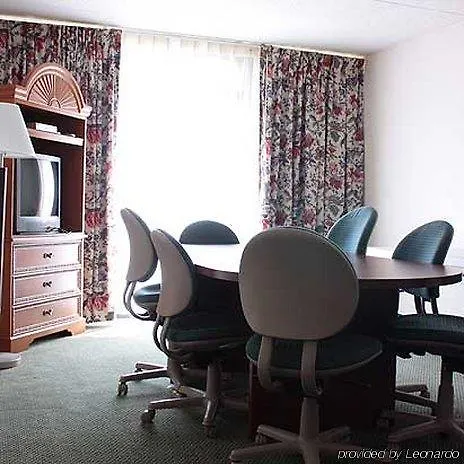Magnuson Grand And Conference Center Hotel Raymond