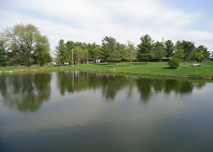 Magnuson Grand And Conference Center 4*