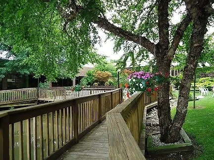 Magnuson Grand And Conference Center Hotel 4*