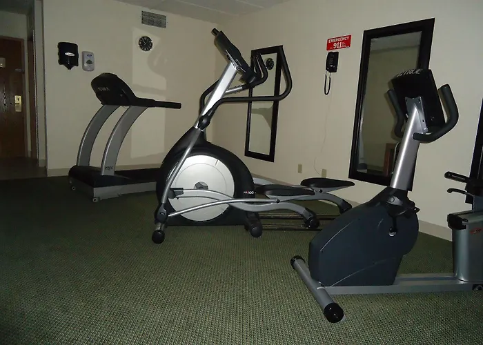 Magnuson Grand And Conference Center Hotel 4*