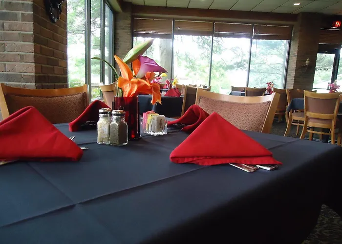 Magnuson Grand And Conference Center Hotel