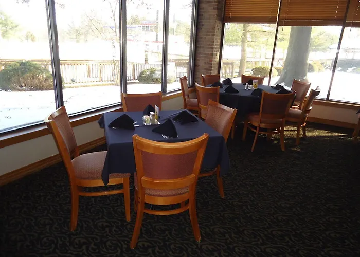 Hotel Magnuson Grand And Conference Center Raymond
