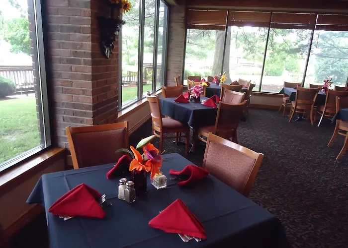 Magnuson Grand And Conference Center Hotel Raymond
