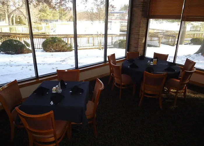 Magnuson Grand And Conference Center Hotel Raymond