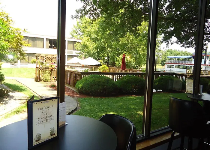 Magnuson Grand And Conference Center